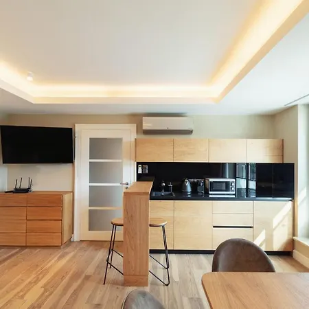 Meridian Luxury By Grand Apartament