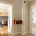 Meridian Luxury By Grand