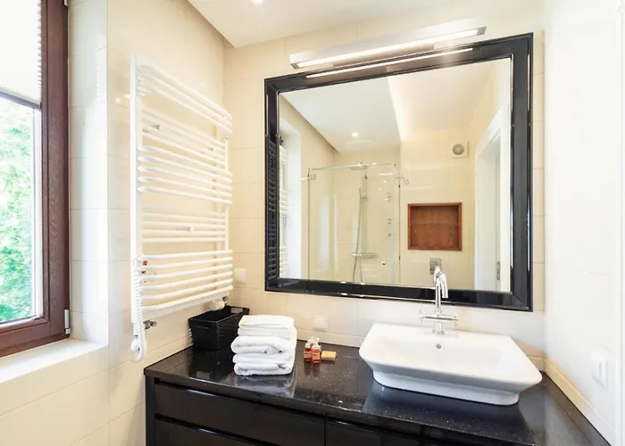 Meridian Luxury By Grand